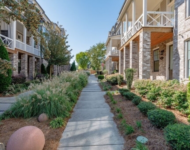 398 Concord Street - Photo Thumbnail 2