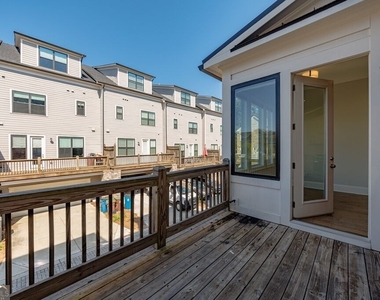 398 Concord Street - Photo Thumbnail 40