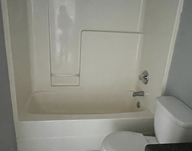 506 Rosewood Circle - Photo Thumbnail 34