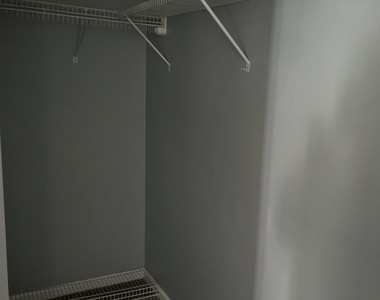 506 Rosewood Circle - Photo Thumbnail 24