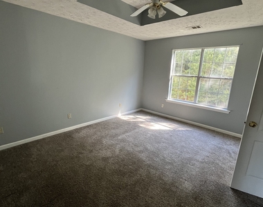506 Rosewood Circle - Photo Thumbnail 30