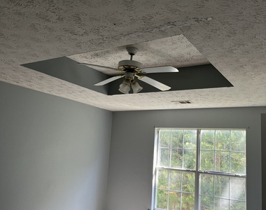 506 Rosewood Circle - Photo Thumbnail 15