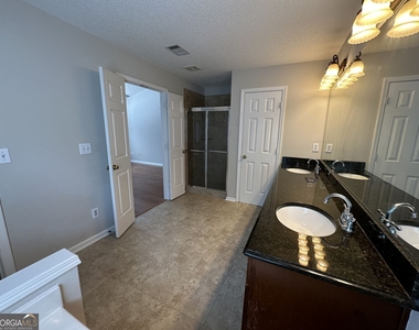 500 Stambridge Court - Photo Thumbnail 10