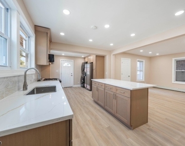 49 Caldwell Pl - Photo Thumbnail 4