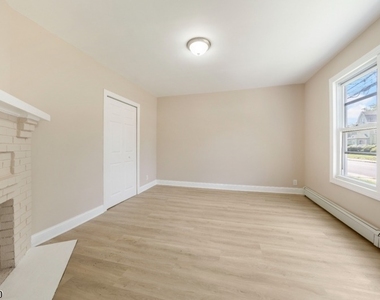 49 Caldwell Pl - Photo Thumbnail 10