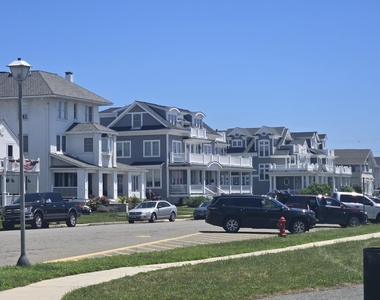 210 5th Avenue - Photo Thumbnail 11