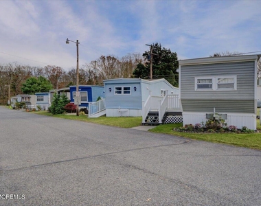 114 Cookstown New Egypt Road - Photo Thumbnail 4