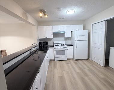 29 Madison Court - Photo Thumbnail 5