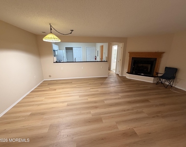 29 Madison Court - Photo Thumbnail 1