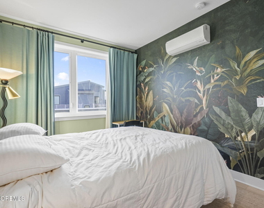 300 Asbury Avenue - Photo Thumbnail 25