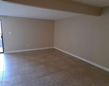 2524 S El Paradiso Drive - Photo Thumbnail 34