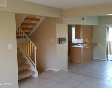 2524 S El Paradiso Drive - Photo Thumbnail 13