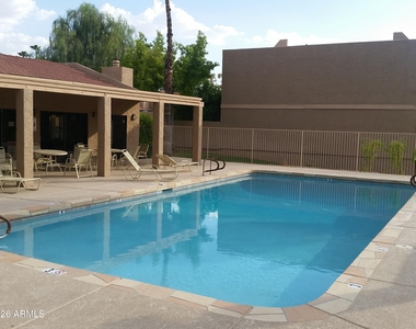 2524 S El Paradiso Drive - Photo Thumbnail 28