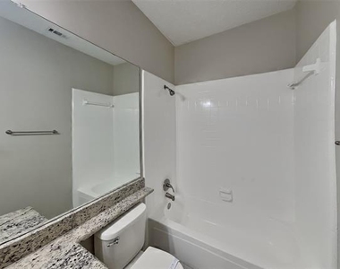 7209 Bouquet Drive - Photo Thumbnail 14