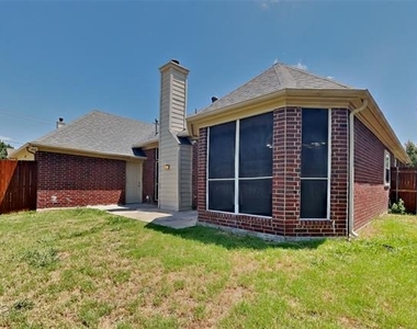 7209 Bouquet Drive - Photo Thumbnail 15