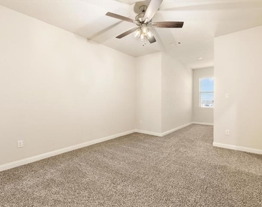 1124 Noble Flair Place - Photo Thumbnail 19