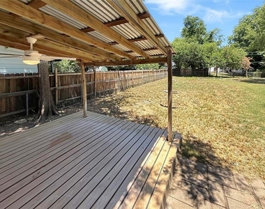 5017 Fairfax Street - Photo Thumbnail 17