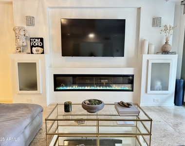 7141 E Rancho Vista Drive - Photo Thumbnail 8