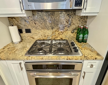 7141 E Rancho Vista Drive - Photo Thumbnail 2
