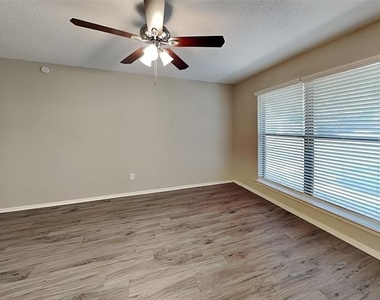 2020 Chattanooga Drive - Photo Thumbnail 1