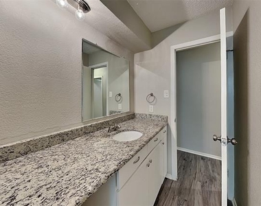 2020 Chattanooga Drive - Photo Thumbnail 14