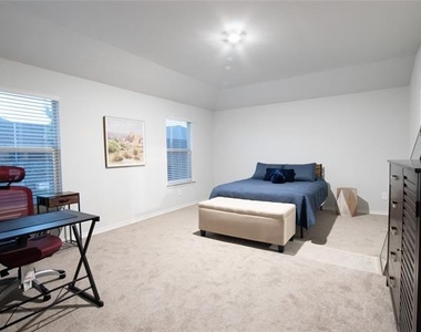 9501 Mountain Mint Drive - Photo Thumbnail 10