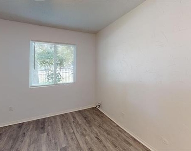 7431 Holly Hill Drive - Photo Thumbnail 7