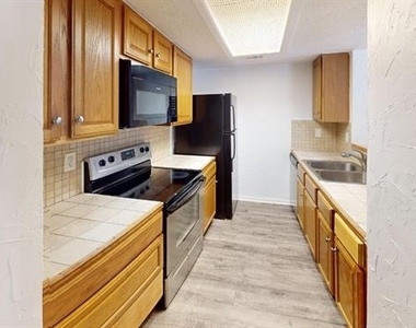 7431 Holly Hill Drive - Photo Thumbnail 2