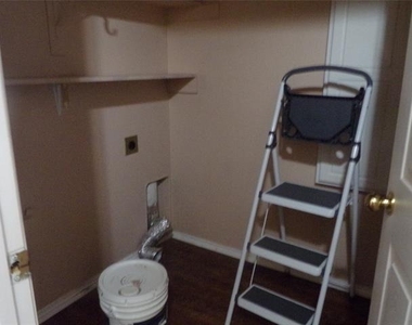4708 Topaz Lane - Photo Thumbnail 18