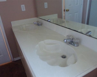 4708 Topaz Lane - Photo Thumbnail 10