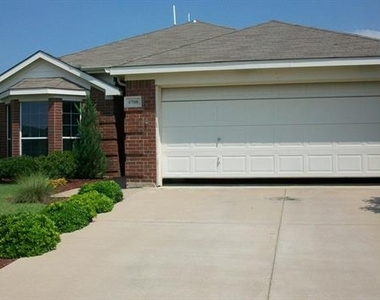 4708 Topaz Lane - Photo Thumbnail 1