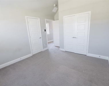 8521 Ottowa Ridge - Photo Thumbnail 15