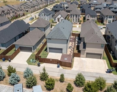 8521 Ottowa Ridge - Photo Thumbnail 36