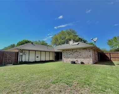 3228 Anchor Drive - Photo Thumbnail 24