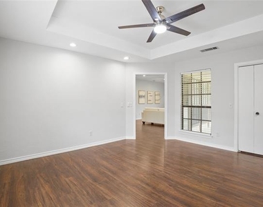 3228 Anchor Drive - Photo Thumbnail 12