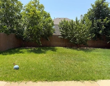 3104 Deleon Drive - Photo Thumbnail 32
