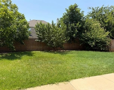 3104 Deleon Drive - Photo Thumbnail 35