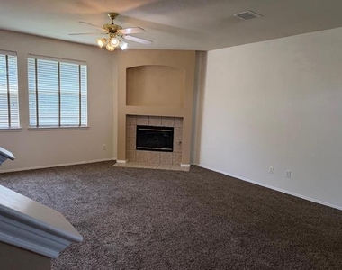 3104 Deleon Drive - Photo Thumbnail 4