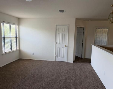 3104 Deleon Drive - Photo Thumbnail 18