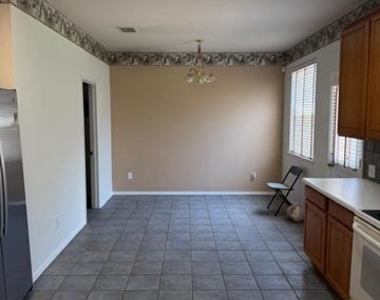 3104 Deleon Drive - Photo Thumbnail 13
