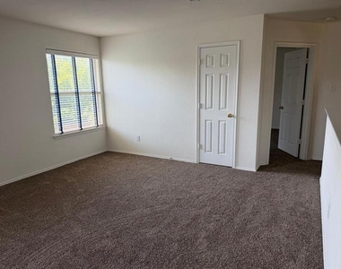 3104 Deleon Drive - Photo Thumbnail 24