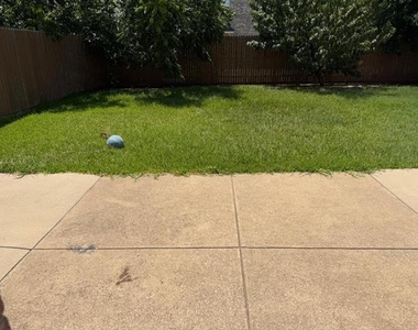 3104 Deleon Drive - Photo Thumbnail 33