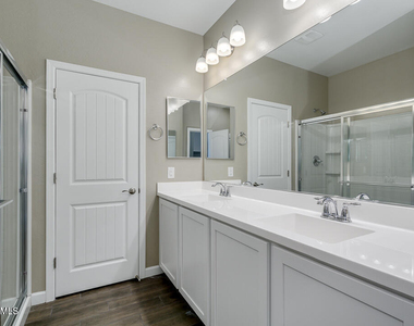 1367 S Country Club Drive - Photo Thumbnail 20