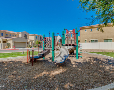 1367 S Country Club Drive - Photo Thumbnail 31