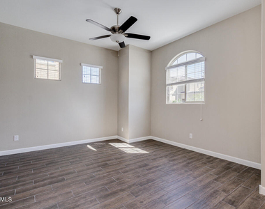 1367 S Country Club Drive - Photo Thumbnail 4