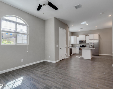 1367 S Country Club Drive - Photo Thumbnail 5
