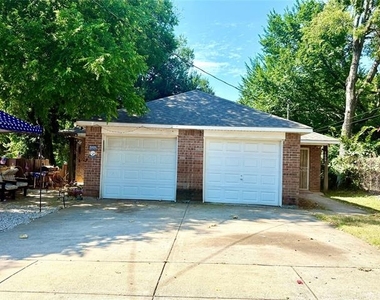 5004 Chapman Street - Photo Thumbnail 21