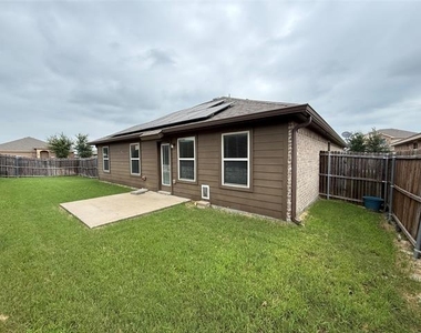 1113 Meadow Side Drive - Photo Thumbnail 21