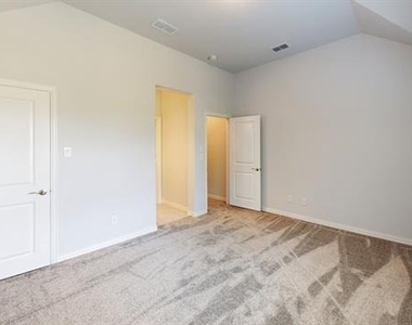 13591 Vineyard Lane - Photo Thumbnail 11