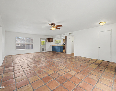 1134 W Hermosa Drive - Photo Thumbnail 11